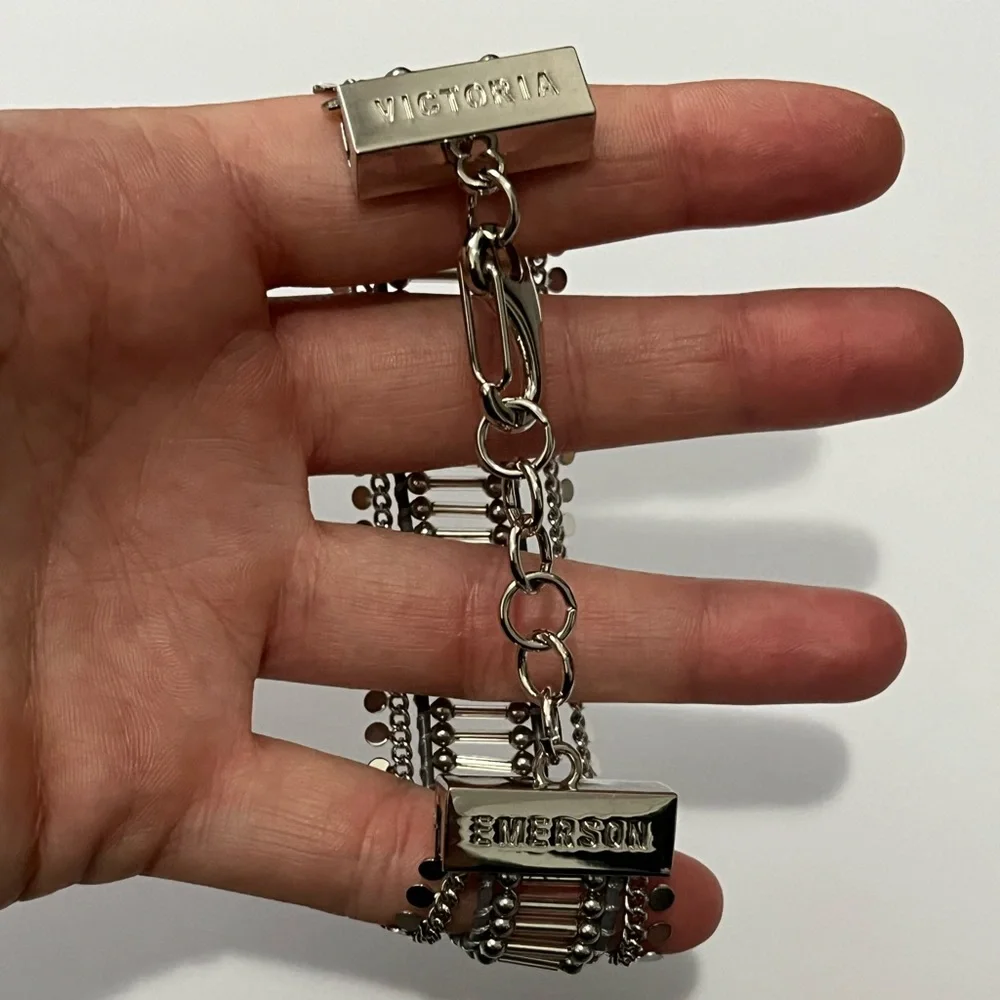 NWOT Victoria Emerson Layered Silver Clasp Bracelet - Picture 2 of 3